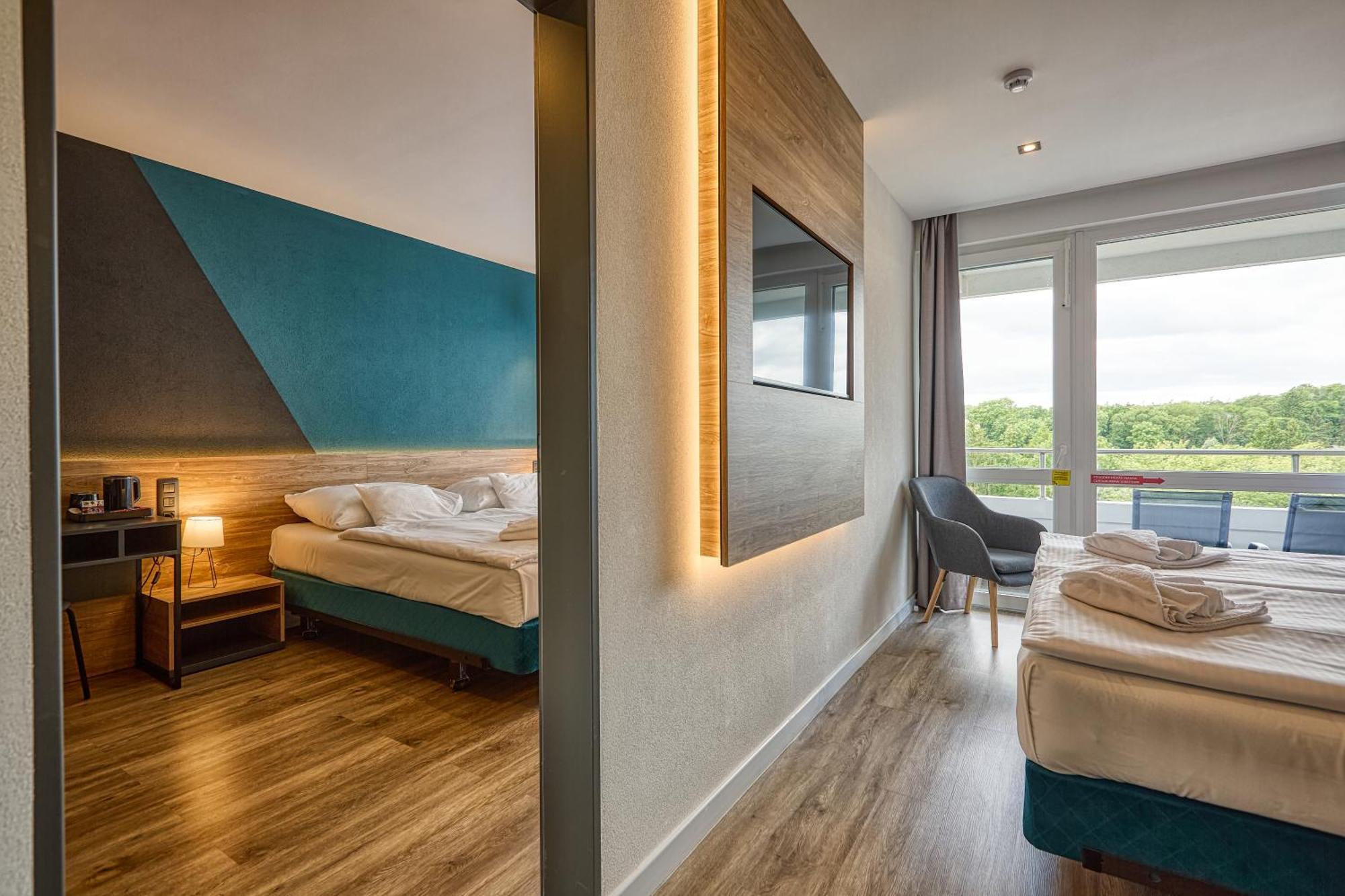 Hotel Szieszta 쇼프론 외부 사진